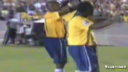 Youtube - Ronaldinho Tricks