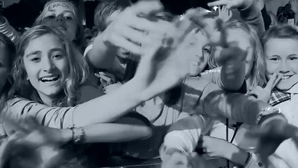 Eric Saade - It's gonna rain (official live video)