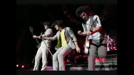 Pictures Demi Lovato With Jonas Brothers