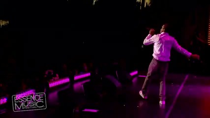 Trey Songz - I Need a Girl (2010 Essence Music Festival) [ високо качество ]