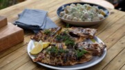 Печена риба Джон Дори с пушена картофена салата | Барбекю с Том Керидж | 24Kitchen Bulgaria