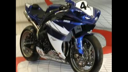 Yamaha R1 2009