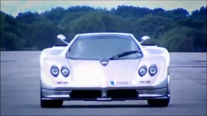 Top Gear - Pagani Zonda C12s Vs Koenigsegg Cc8s