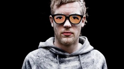Rusko feat. Amber Coffman - Hold On (sub Focus Remix) 