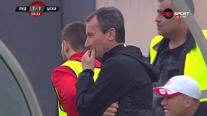 Жеферсон остави ЦСКА с човек по-малко след два бързи картона