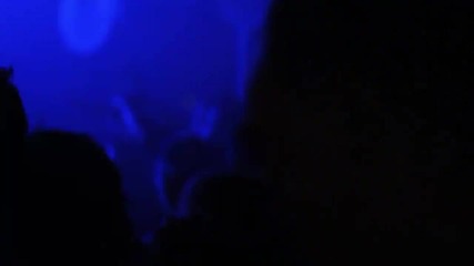 Friction vs Camo & Krooked - Stand Up ft. Dynamite Mc (official Video)