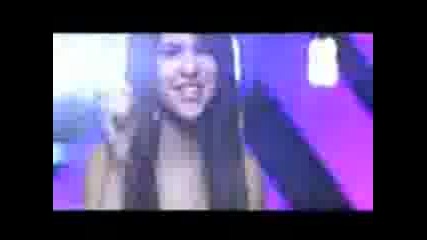 Selena Gomez and the Scene - Falling Down