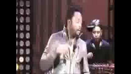 Black Eyed Peas - Boom Boom Pow live (on The View [6 - 12 - 09])