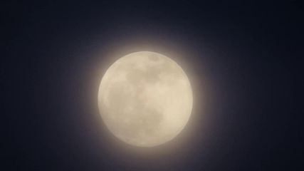 Кървавата луна