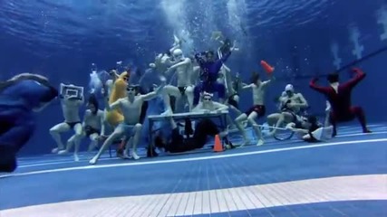 Harlem Shake под водата