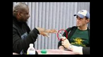 Cm Punk не пушел а