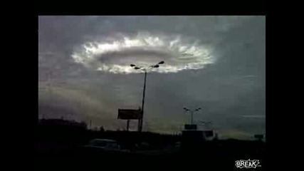 Извънземни облаци над Москва 