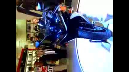 Презентация Yamaha R1 2007