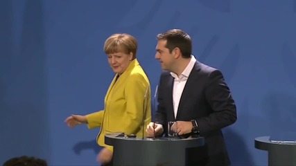 Пародия на пресконференция на Меркел и Ципрас стана голяма сензация в интернет
