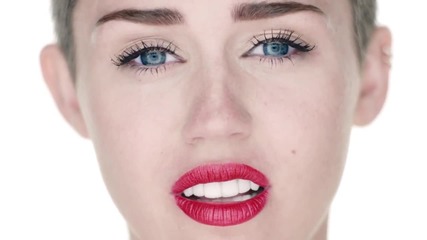 /превод/ Miley Cyrus - Wrecking Ball