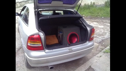 astra B 2.0i