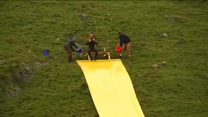 Slip_and_fly_-_amazing_waterslid