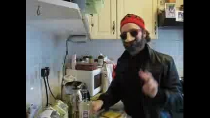 Ringo Starr Makes Toast