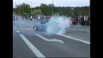 Bmw M3 - Burnout на патя!!!