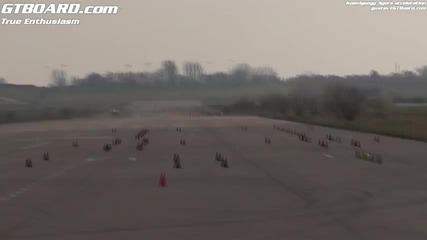 Koenigsegg Agera -ускорение на писта (acceleration from outside)