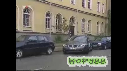 Bmw паркира автоматично