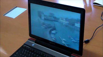 Демонстрация на 3d ноутбук Тошиба без очила за 3d