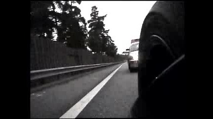 Лудо шофиране на мотор