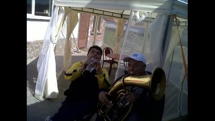 Momchil i Duxovota Muzika