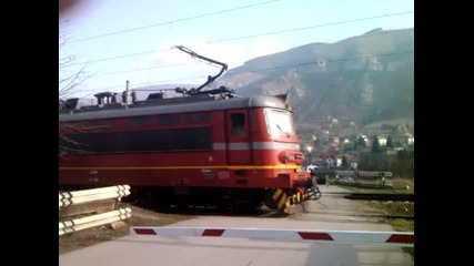 Влак - село Церово