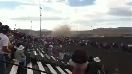Самолетна катастрофа в Reno въздух състезания 2о11