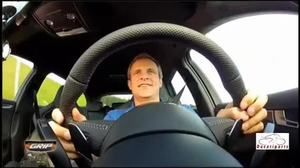 Ducati Panigale 1199 S vs Audi Rs4
