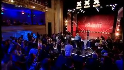 7 годишно дете направо разби журито с Beatbox