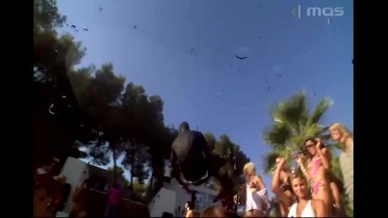David Guetta Feat Akon - Sexy Chick (official Video)