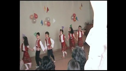 Народни танци. Ния - Сирма. Месец май 2008 г. - 3 