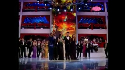 Natasa, Danijela i Seka Aleksic - Volela Sam Oci Zelene [ Novogodisnji Grand 2010 2011