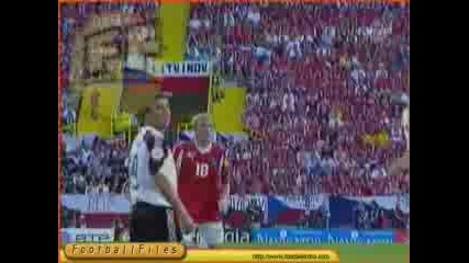 Football - Euro 2004 Germany - Czechs