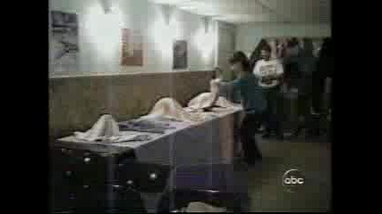 Да ти изкарат акъла