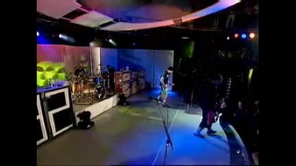 Blink 182 - First Date ( Live ) 
