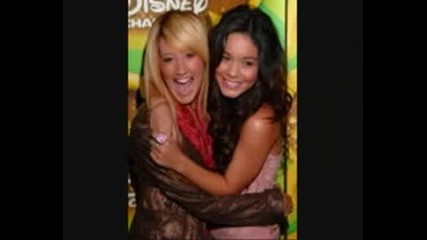 Ashley Tisdale And Vanessa Hudgens