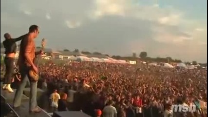 Stone Temple Pilots - Trippin` on a hole in a paper heart Live 