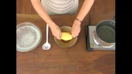 Как може да обелите картоф за 2 секунди