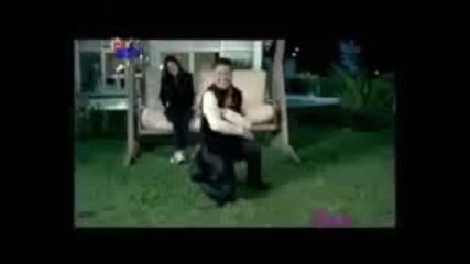 izzet Yildizhan Sen Deli misin. 