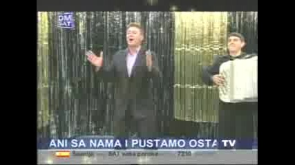 Nedeljko Bajic Baja - Oficir S Ruzom