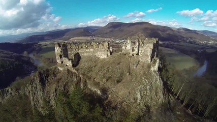 Крепостта Шашов Словакия