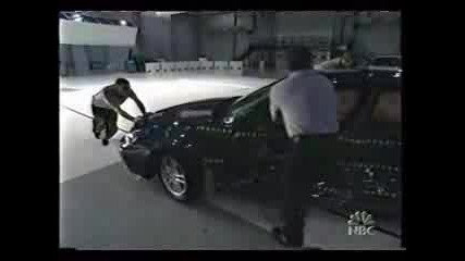 Subaru Legacy And Toyota Rav4 Crash Test