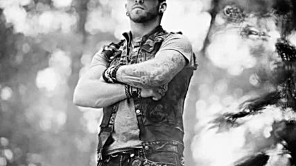 Brantley Gilbert - Picture On The Dashboard [превод на български]
