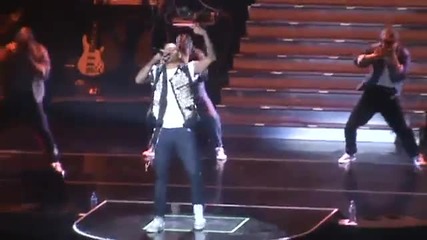 Крис Браун - Yeah 3x (fame tour 2011) - Сидни,австралия