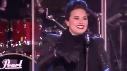 Demi Lovato - Give Your Heart A Break Live - New Years Eve - Niagara Falls