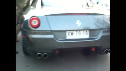 Ferrari 599 Gtb Fiorano acelerando Part 1 en Chile 
