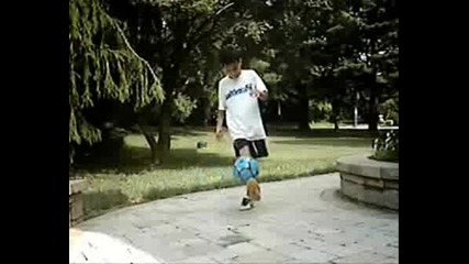 Joga Bonito 11 Year Old Soccer Freestyle